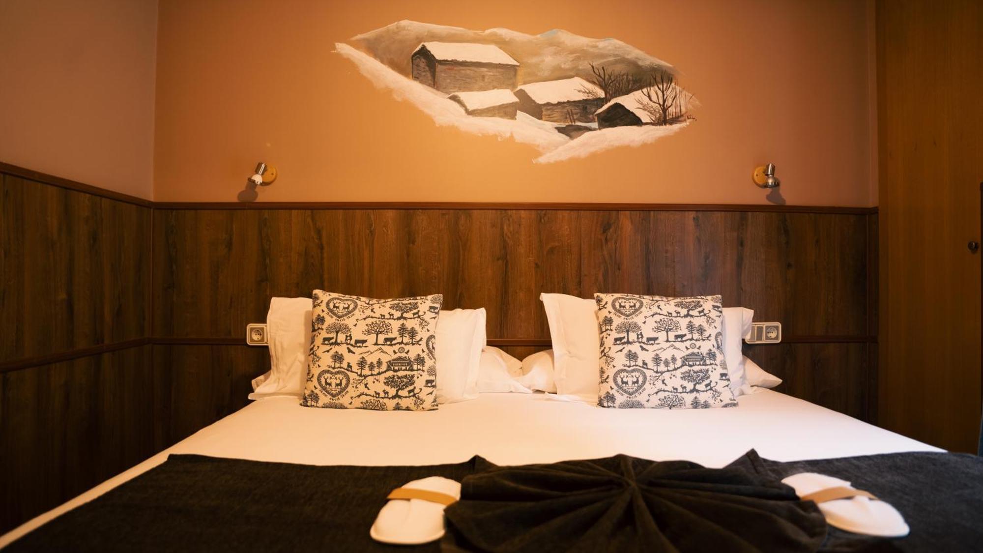 Apartaments La Neu Ордино Экстерьер фото
