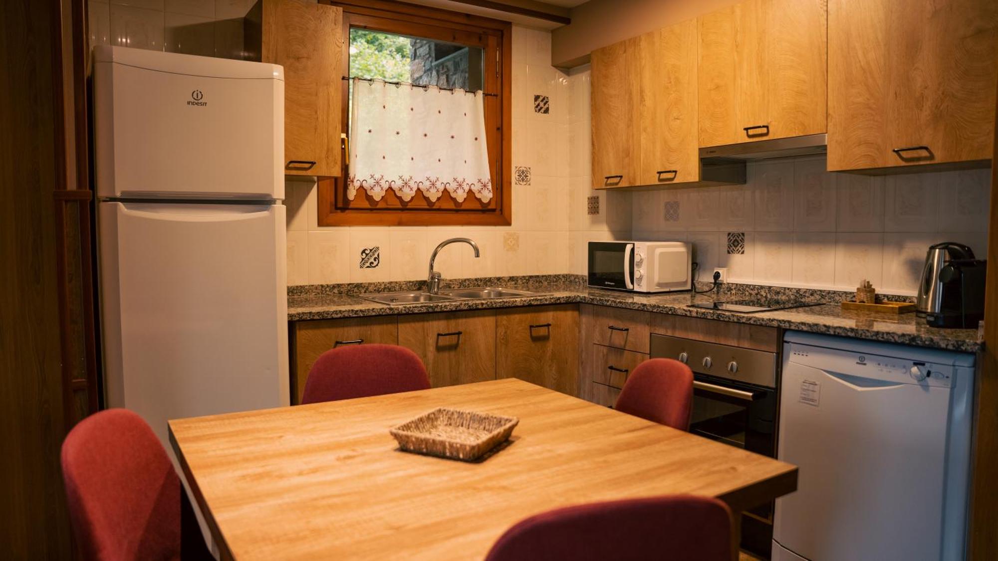 Apartaments La Neu Ордино Экстерьер фото